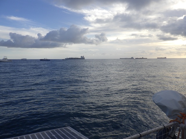 pétroliers au mouillage